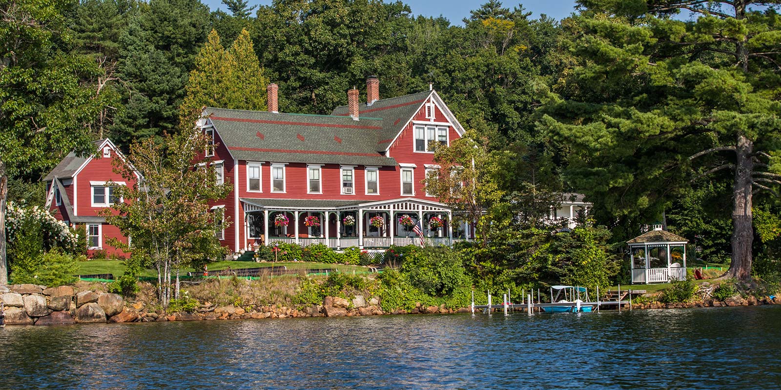 Specials & Packages - Lake House at Ferry Point Inn.